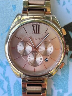 Michael Kors Rose Gold-Tone Chronograph Bracelet Watch